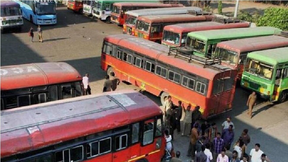 ST Bus : मुंबई – पुणे एक्सप्रेसवेवर ‘लालपरी’ बंद; एसटी प्रशासनाचा मोठा निर्णय