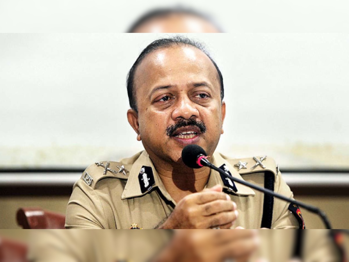 Deven Bharti : IPS देवेन भारती यांच्यासाठीच सरकारनं तयार केलं विशेष पोलीस आयुक्त पद, जाणून घ्या नेमकं कारण.... title=