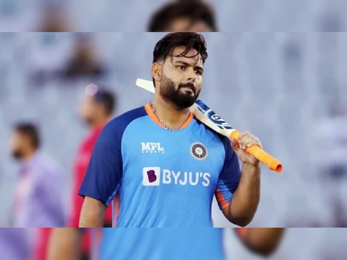 Rishabh Pant : ऋषभ पंत आता आयपीएलमधून बाहेर? संघ दुसऱ्या कर्णधाराच्या शोधात title=