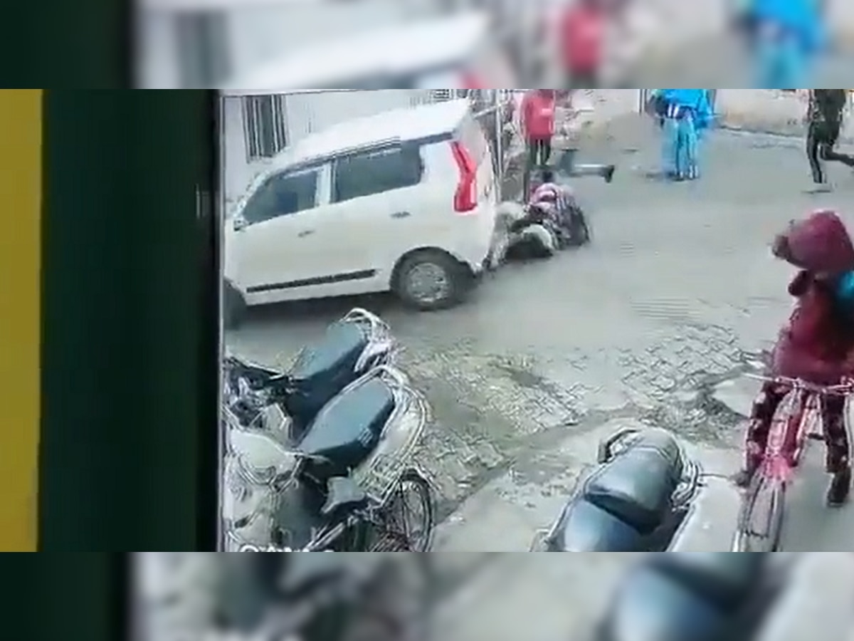 VIDEO : अजून एक Hit And Run प्रकरण; 1 KM नेलं फरफटत, हृदयाचे ठोके चुकविणारा अपघात title=