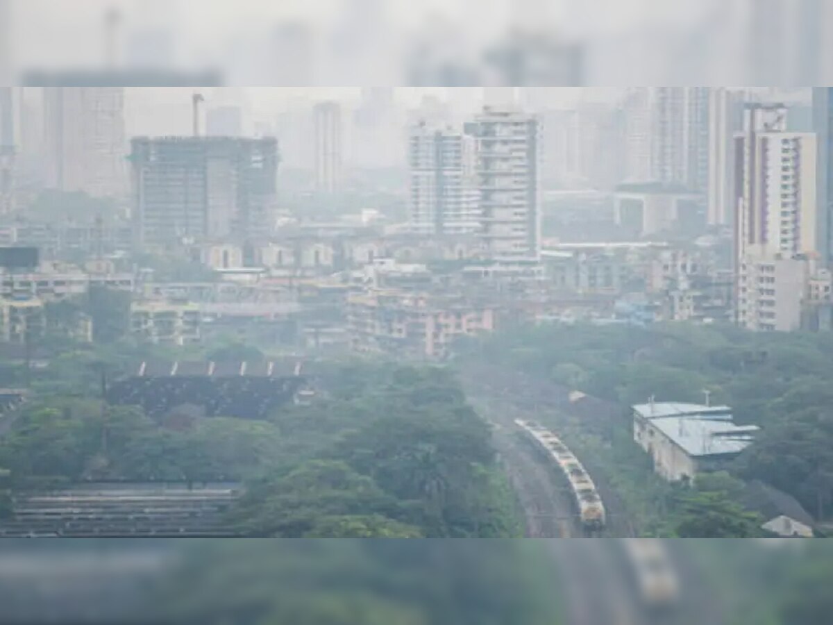Mumbai Air Quality: मुंबई, पुणेकरांनो श्वास घेताना सावधान! पुढील दोन दिवस धोक्याचे title=