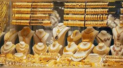 Gold Silver Price Today : सोने-चांदी खरेदीचा विचार करताय ! मग जाणून घ्या आजचे दर