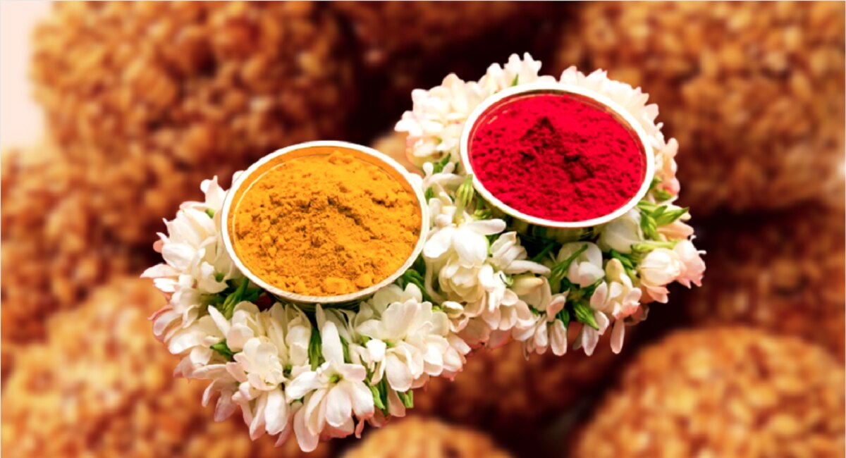 Makar Sankranti 2023 What Is The Right Way To Put Haldi Kunku On 