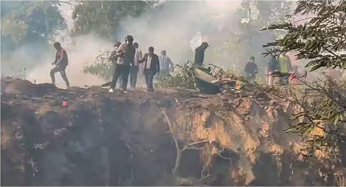 Nepal Plane Crash : नवस फेडून परतताना फेसबुक लाईव्ह सुरु केलं आणि... विमान अपघातात &#039;त्या&#039; भारतीयाचा दुर्दैवी मृत्यू