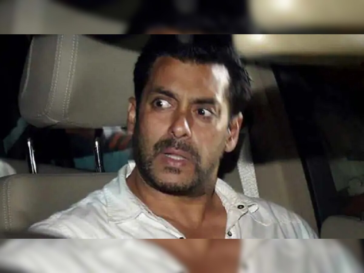 Salman Khan: तब्बल 23 वर्षांची खुन्नस! बॉलिवूडच्या 'खलनायक'नं जेव्हा सलमानला त्याची जागा दाखवली... title=