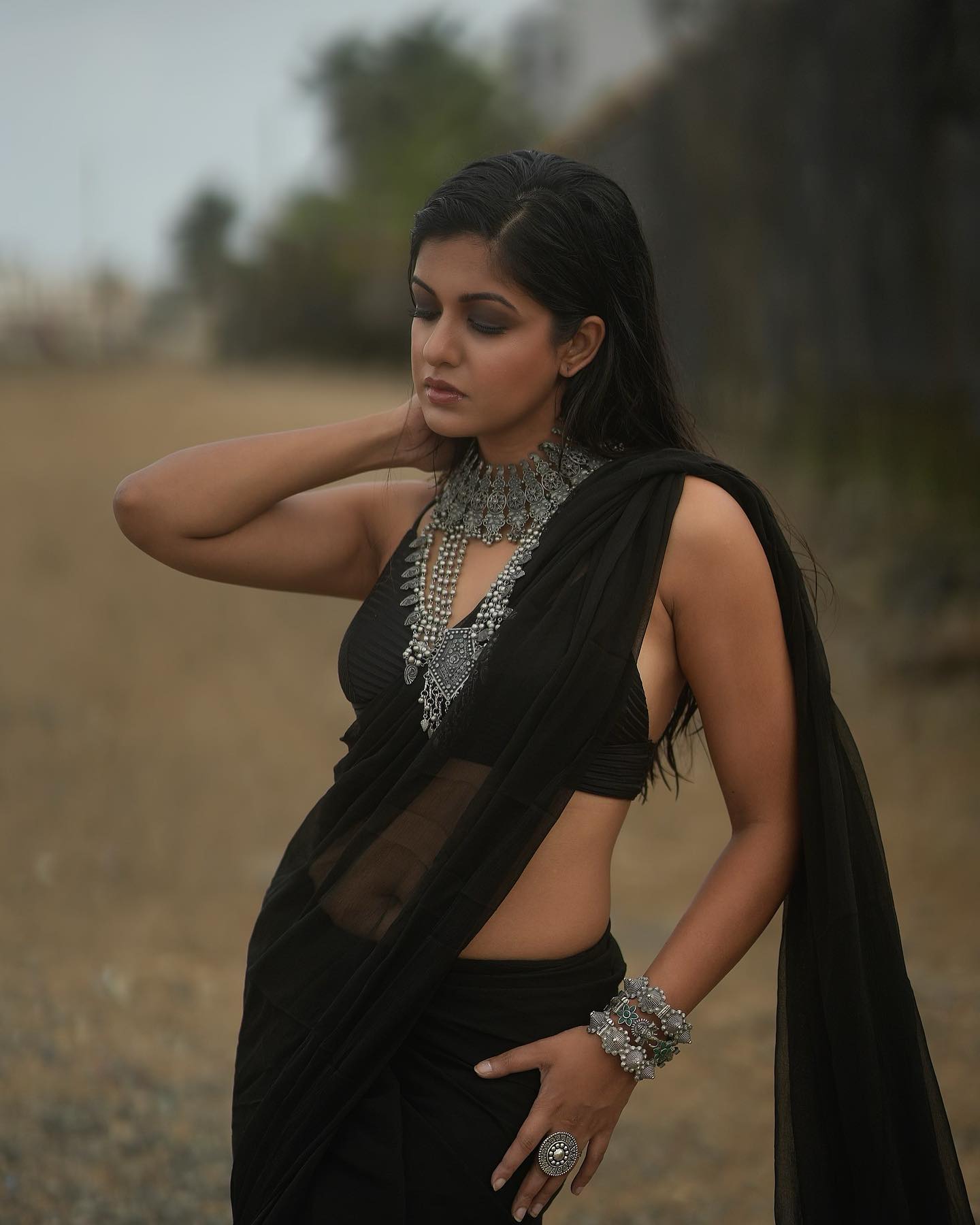 Ishita Dutta Sheth bold photo Drishyam 2 went viral on social media