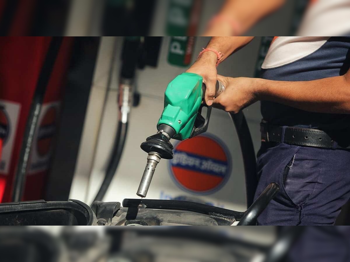 Petrol-Diesel Price: 'या' शहरात पेट्रोल महाग, जाणून घ्या तुमच्या शहरातील आजचे दर  title=