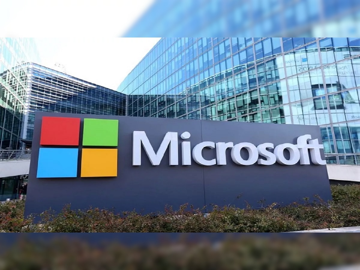 Microsoft Down Microsoft services face major outage; Teams, Outlook