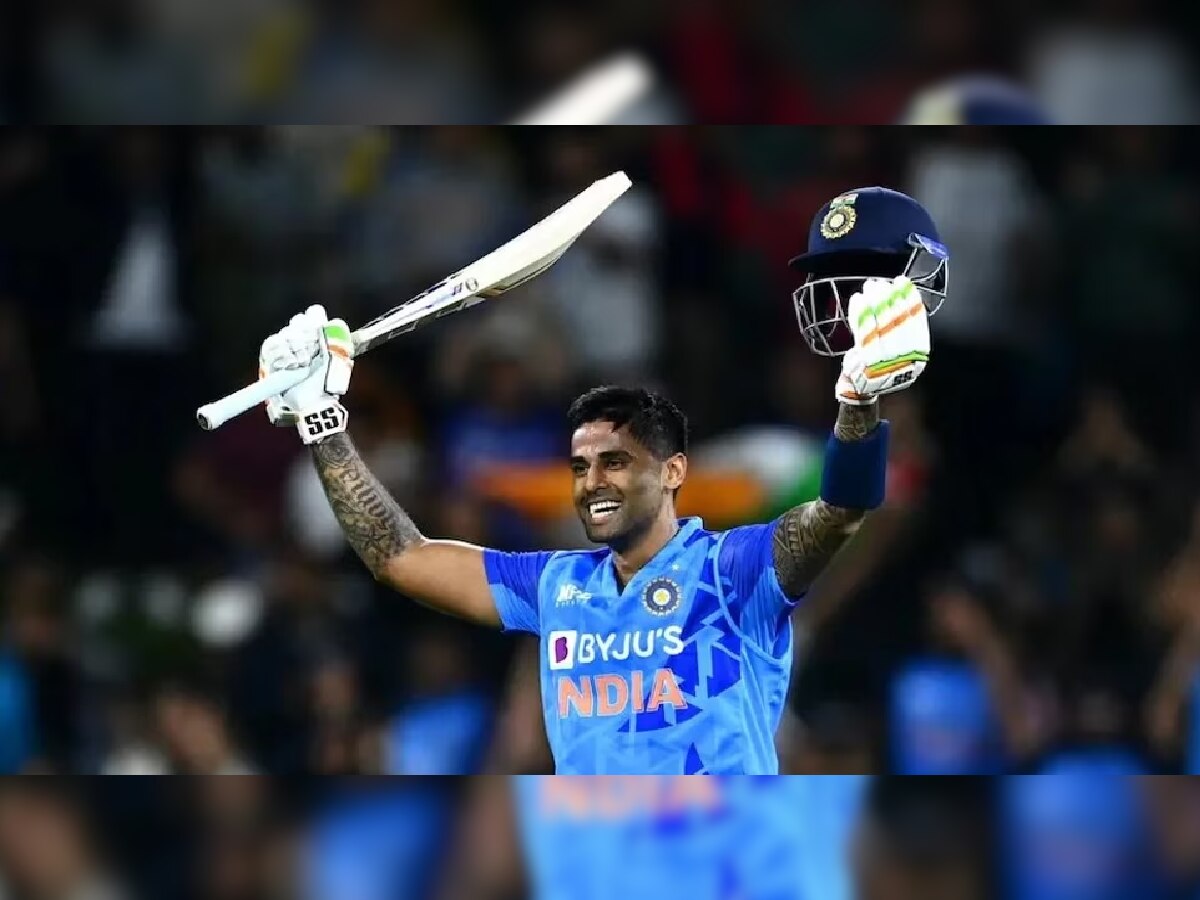 ICC Awards: उगवत्या 'सूर्या'ला आयसीसीचा सलाम, 'हा' पुरस्कार पटकावणारा भारताचा पहिला खेळाडू title=