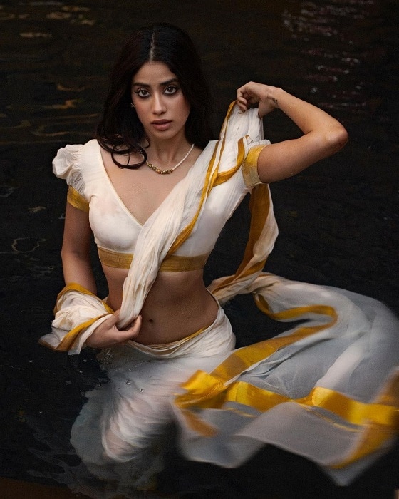 Janhvi Kapoor Latest Photoshoot