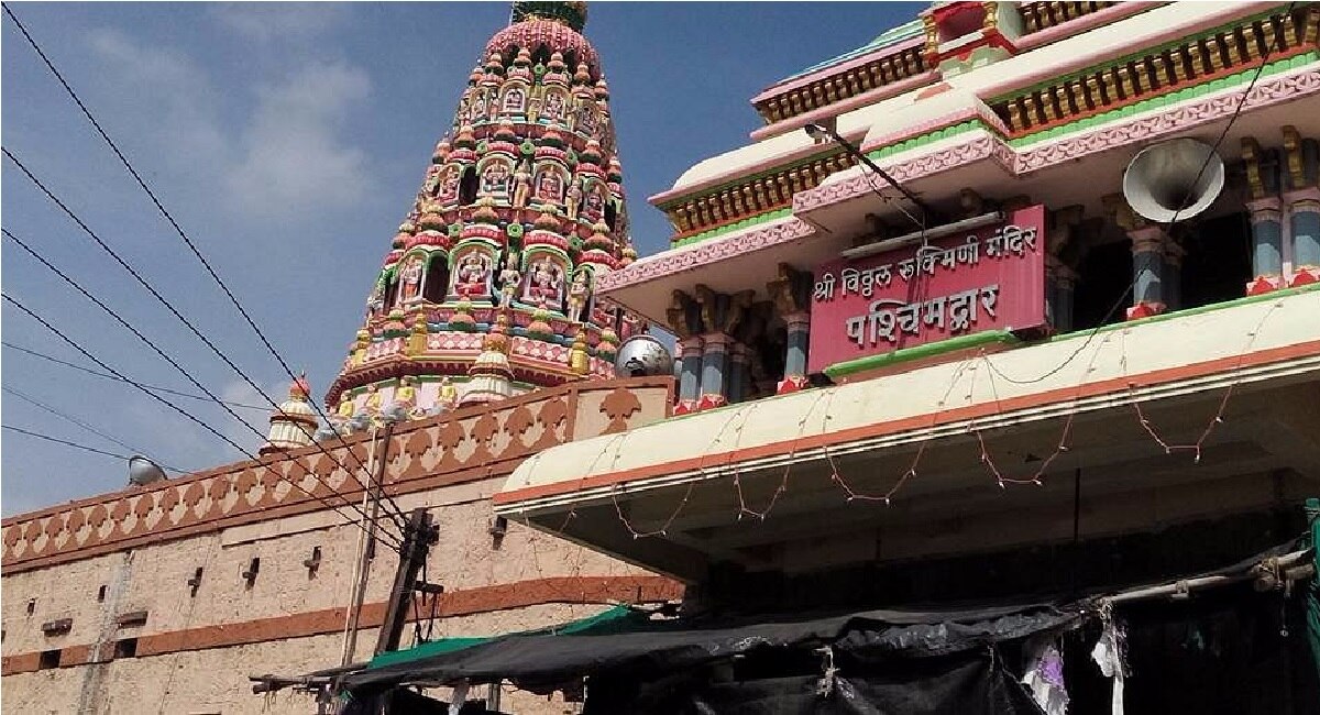 Pandharpur : विठू माऊलीच्या दारातच आलं मरण; मंदिरात प्रदक्षिणा घालत असतानाच वारकऱ्याचा मृत्यू