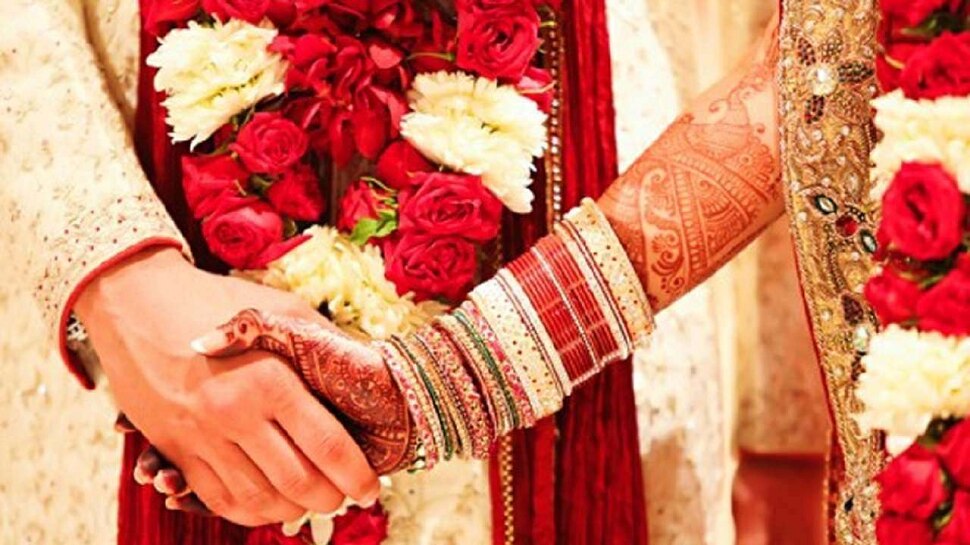 केस कलर करण्यासाठी सलूनमध्ये गेलेला नवरदेव परतलाच नाही, कुटुंबाने उचललं &#039;असं&#039; पाऊल