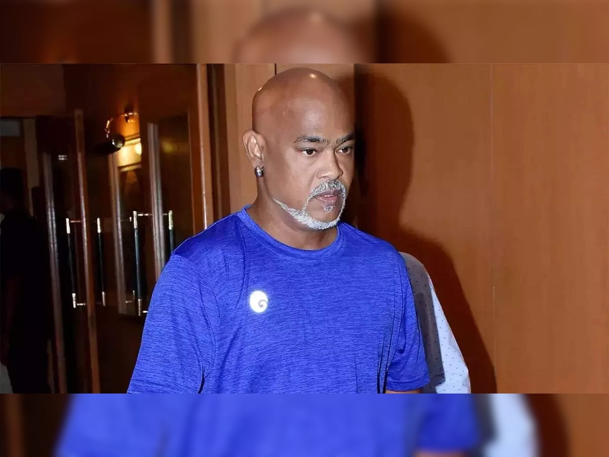 Vinod Kambli : माजी क्रिकेटपटू विनोद कांबळीने पत्नीला फेकून मारला तवा अन्... title=