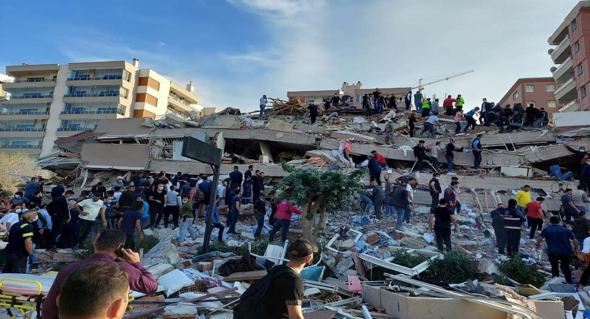 Turkey Earthquake blood chilling photos viral as many died in natral calamity 