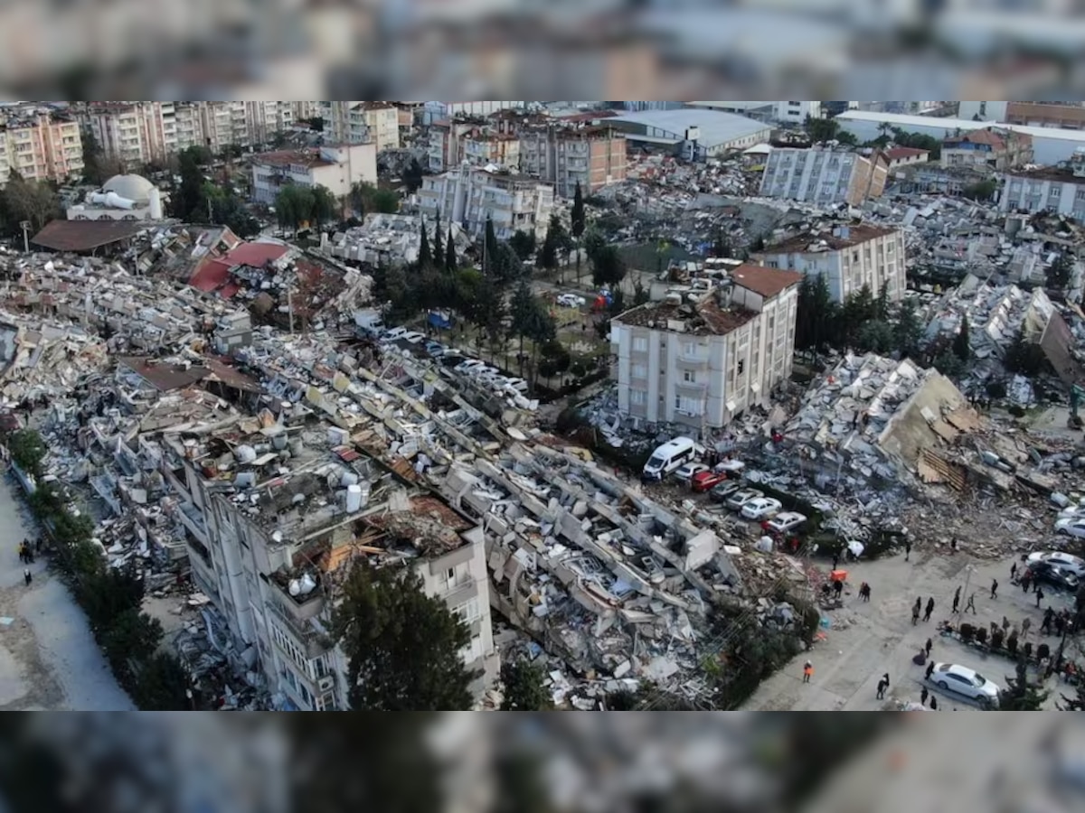 Turkey Syria earthquake updates : तुर्की भूकंपातील मृतांचा आकडा 11000 वर; काही भारतीयही बेपत्ता  title=