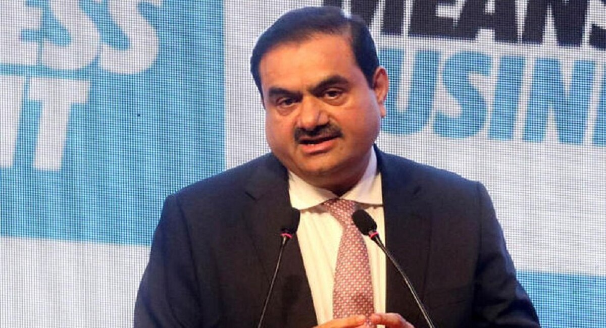 Gautam Adani Row: गौतम अदानी यांच्या अडचणीत आणखी वाढ, सिमेंट कारखाने, कंपन्यांवर छापेमारी