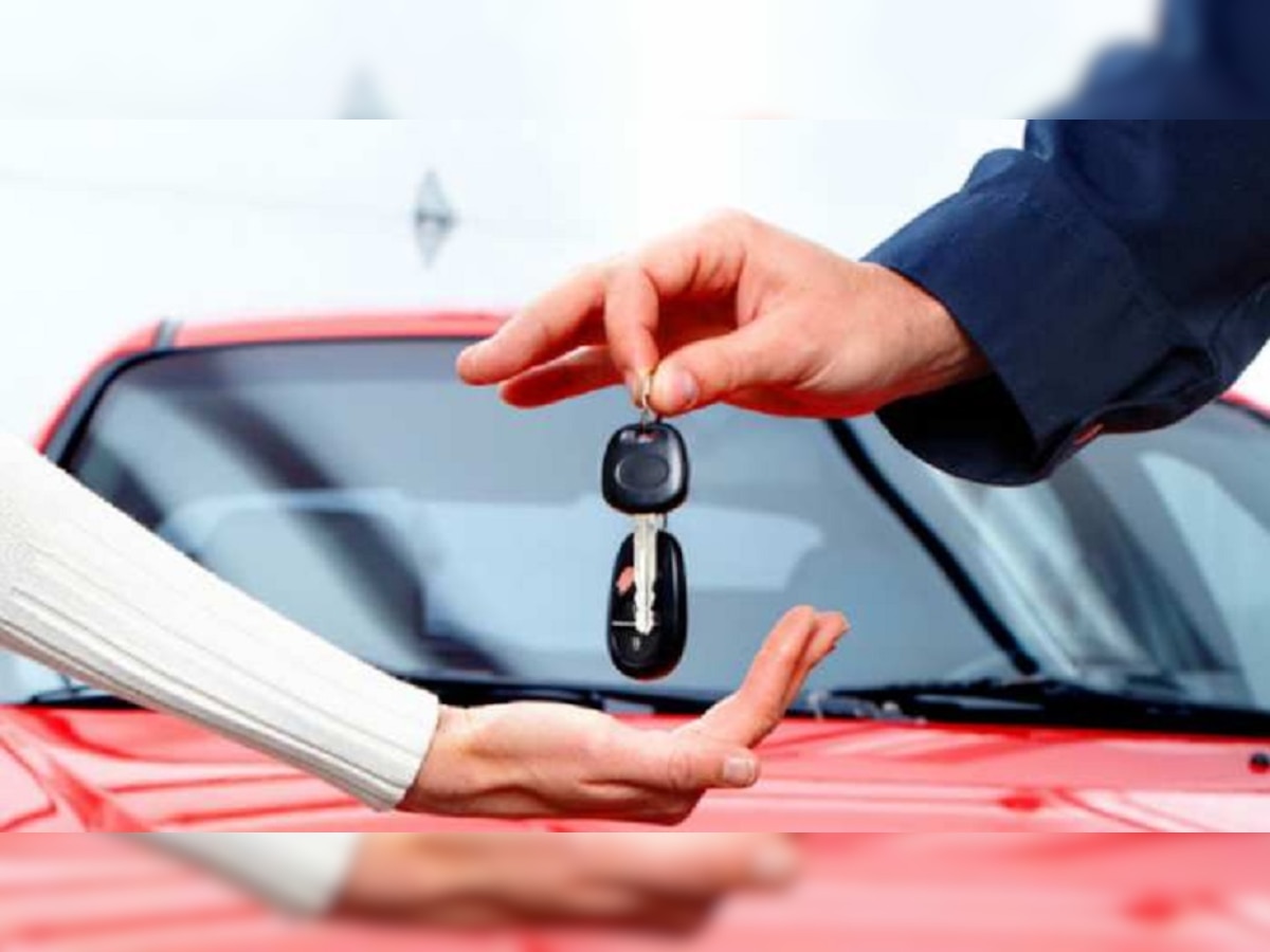 Car Buying Tips: पैसे असे करा सेव्ह... एक काय पाच कार घ्याल! जाणून घ्या 'ही' ट्रीक title=