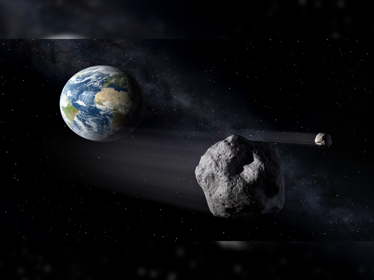 Asteroid : विशाल लघुग्रह पृथ्वीवर आदळला असता तर... NASA च्या शास्त्रज्ञांच्या दाव्यामुळे संपूर्ण जग टेन्शनमध्ये title=