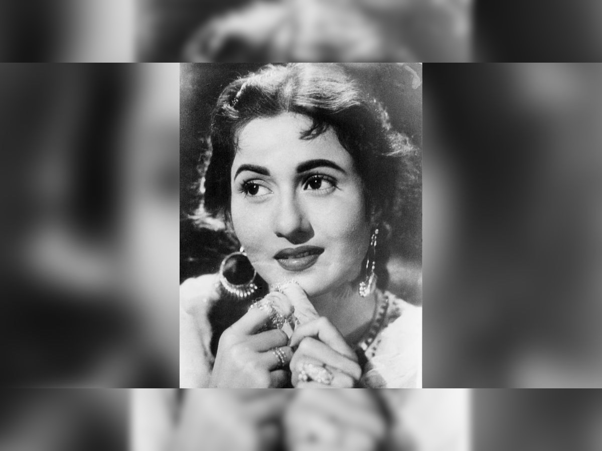 Madhubala यांच्या सौंदर्यावर भाळून शाकाहारी पंडीत झाला होता मांसाहारी, कोण होता पाहा?  title=