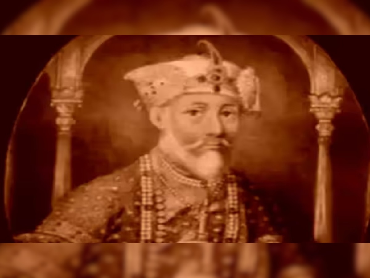 Poisonous Ruler: जगातला विषारी शासक; ज्याच्यासोबत शारीरिक संबंध ठेवताच स्त्रियांना यायचा मृत्यू title=