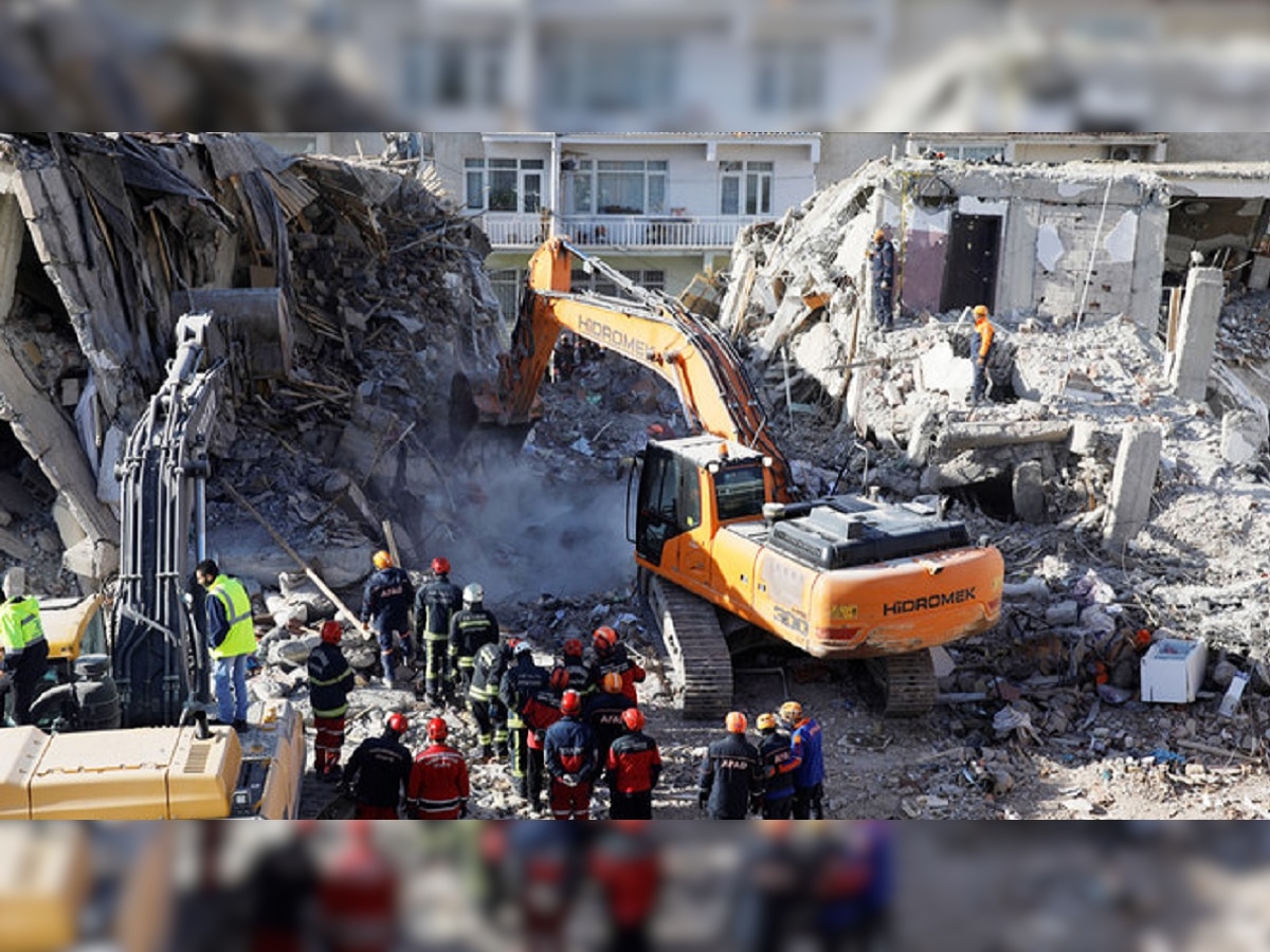 Turkey Earthquake: संकटातून सावरणाऱ्या तुर्कीला पुन्हा एकदा भूकंपाचा धक्का, 5.3 रिश्टर स्केल भूकंपाने देश हादरला title=