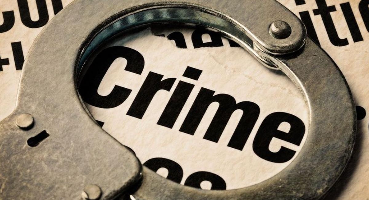 Crime News: पुण्यात जबरी घरफोडी, अमेरिकन डॉलरसह लाखो रुपये लंपास