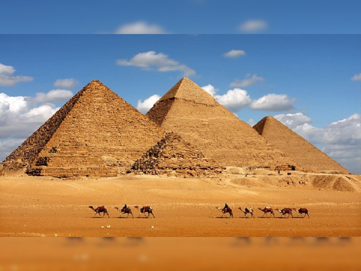 Egypt Pyramid: इजिप्तच्या पिरॅमिडमध्ये सापडली भुयार, अनेक रहस्य उलगडणार! title=