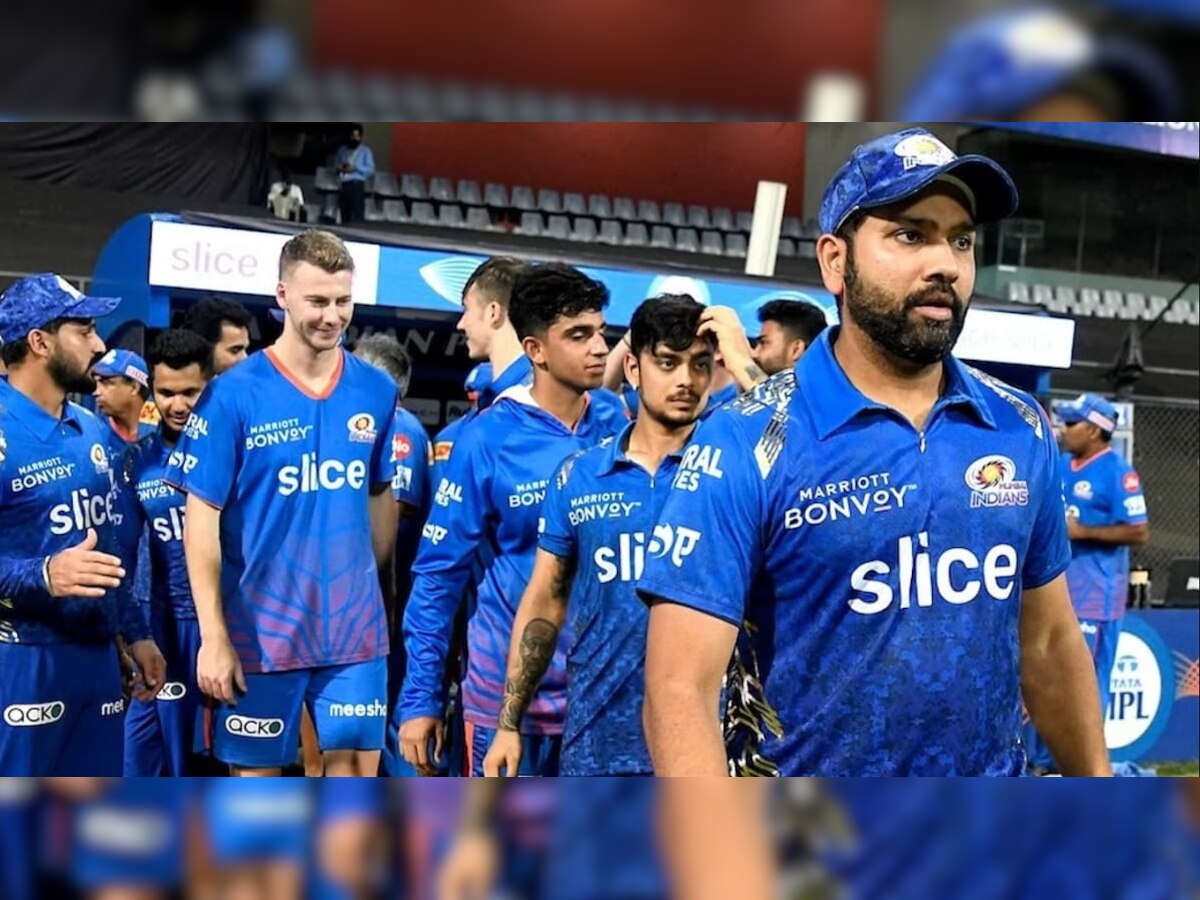 IPL 2023: Mumbai Indians चं मोठं नुकसान; बुमराहनंतर अजून एक खेळाडू IPL बाहेर title=