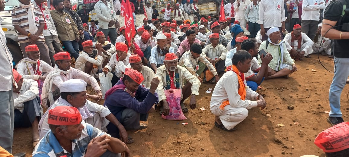 Kisan sabha Long March Nashik to Mumbai latest updates photos 