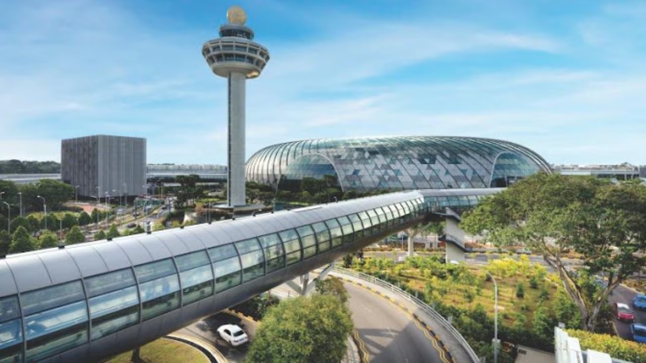 top airports in the world