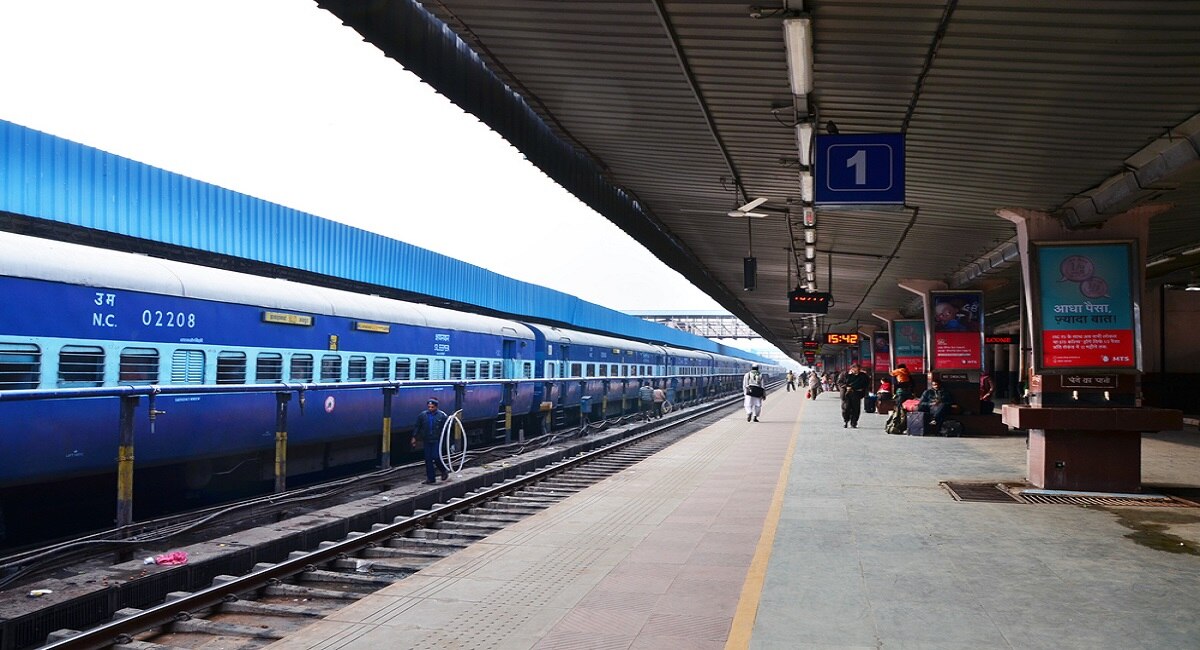 Indian Railways : वा रे वा...! लांब पल्ल्याचा रेल्वे प्रवास आणखी स्वस्त; कसा मिळवाल रिफंड? 