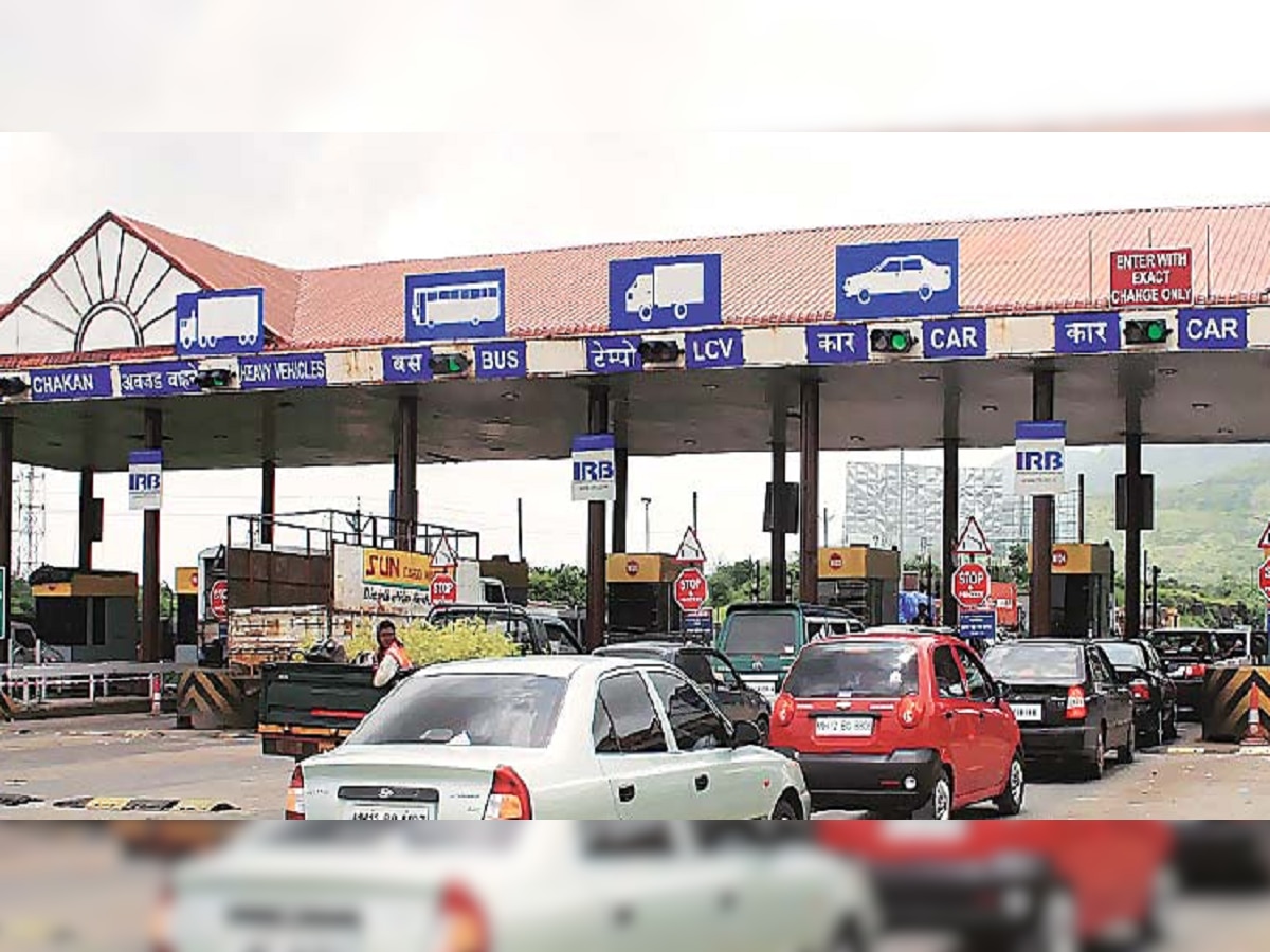 Toll Tax Hike : मुंबई- पुणे प्रवास महागणार; एक्स्प्रेस वेवरील टोलध्ये मोठी वाढ  title=