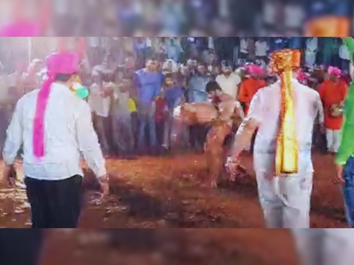 Sikandar Shaikh Kusti Video: भर पावसात रंगला 3 मिनिटांच्या कुस्तीचा थरार, पाहा डोळ्याचं पारणं फेडणारा सामना! title=