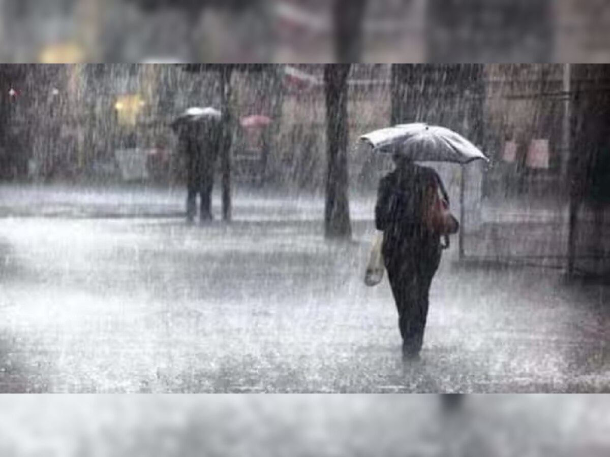 Mumbai Rain : अवकाळीमुळं मुंबईची तुंबई; शहरात विजांच्या कडकडाटासह जोरदार पावसाची हजेरी  title=