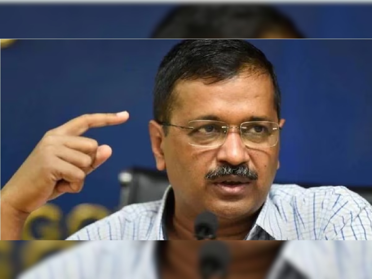 मद्य घोटाळ्यात मुख्यमंत्री अरविंद केजरीवाल यांची होणार चौकशी; CBI ने बजावले समन्स title=