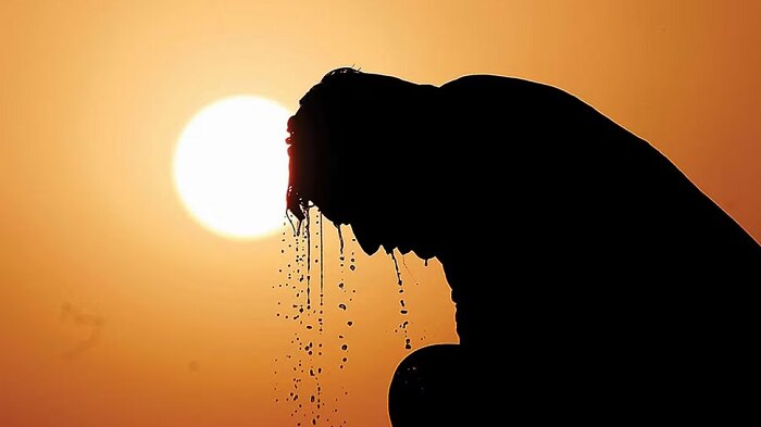 Maharashtra weather heat stroke amid high temprature symptoms and remedies 