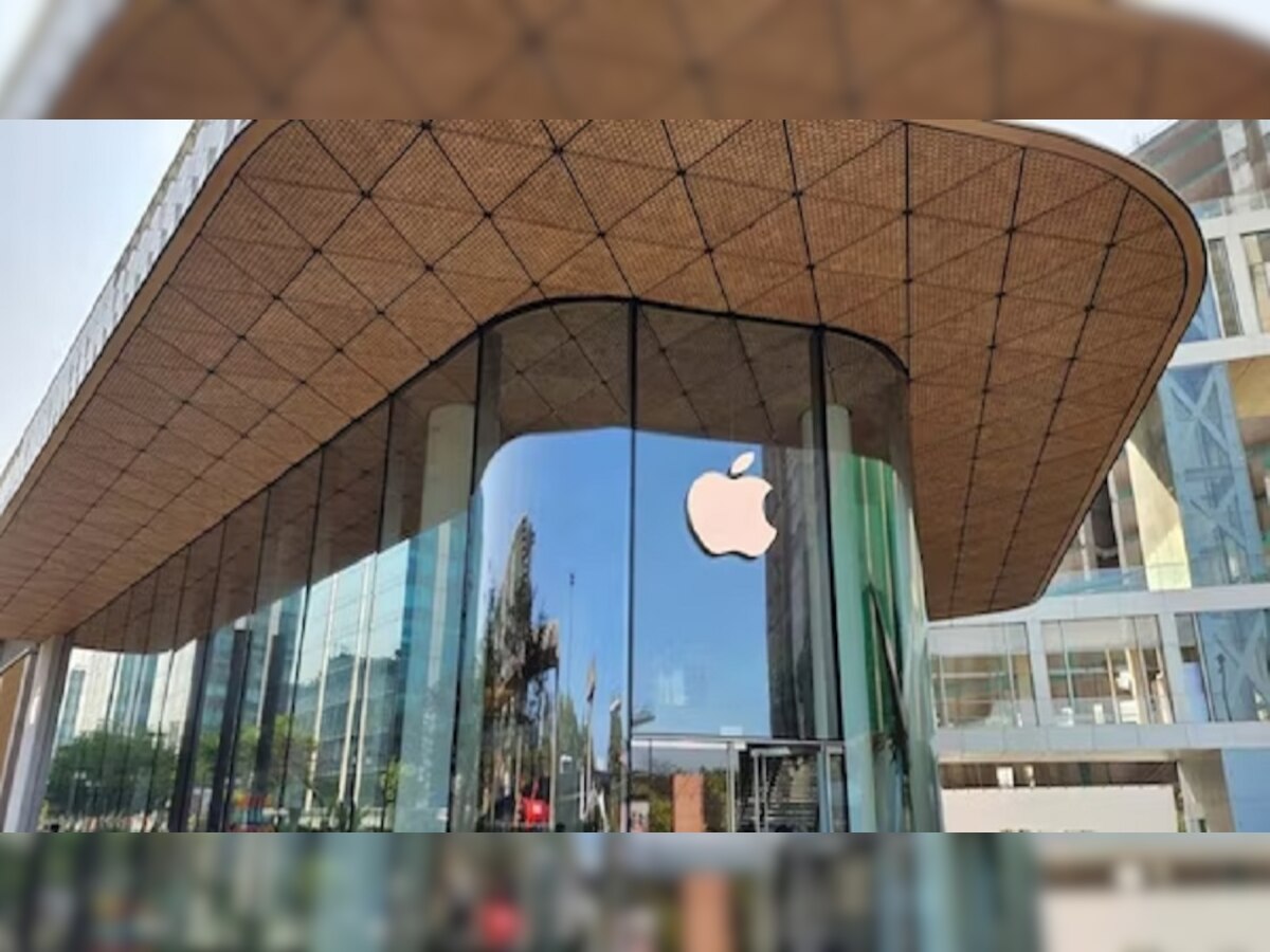 मुंबईला मिळाले भारतातील पहिले Apple Store, आता अ‍ॅपल उत्पादने होणार स्वस्त?   title=