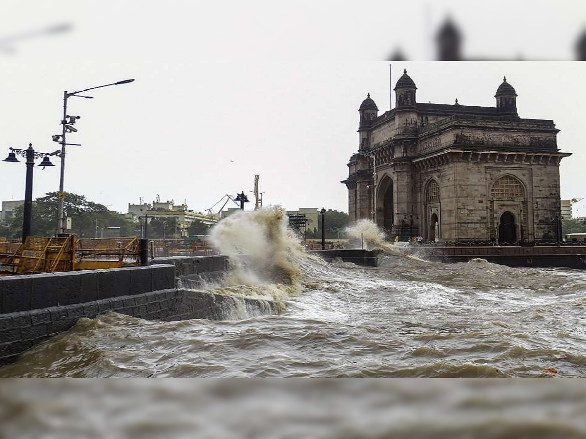 Maharashtra Weather Forecast : वादळी पावसाचा मारा, त्यात घामाच्या धारा.... हवामान विभागाकडून चित्रविचित्र बदलांचा इशारा  title=