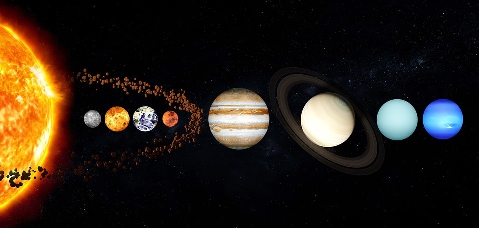 saturn vs jupiter