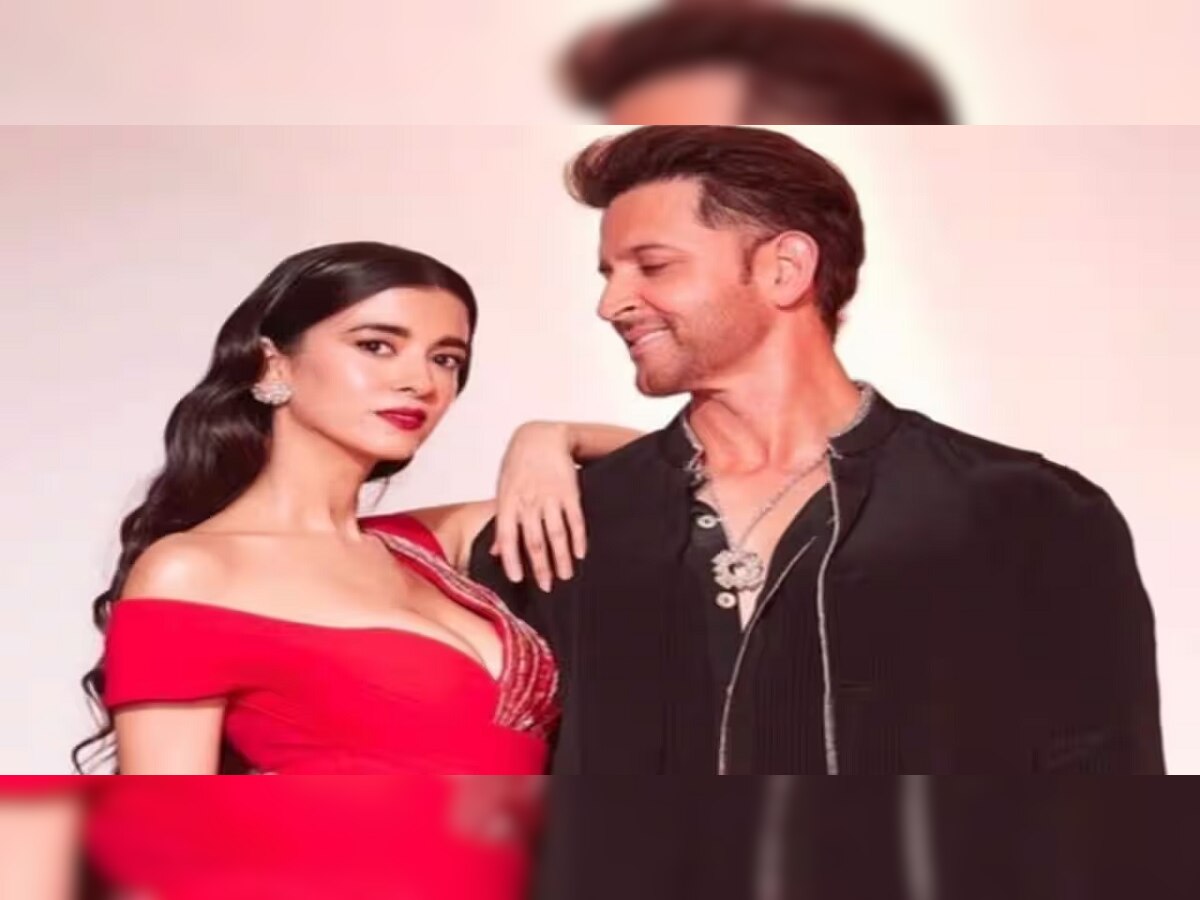 गर्लफ्रेंडसोबत राहण्यासाठी Hrithik Roshan नं खरेदी केलं इतक्या कोटींच घर? किंमत ऐकून बसेल धक्का title=