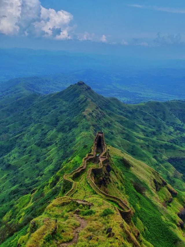 Summer Vacation: उन्हाळी सुट्टीत महाबळेश्वरला जाताय? मग 'ह्या' १० ठिकाणांना भेट द्यायला विसरू नका