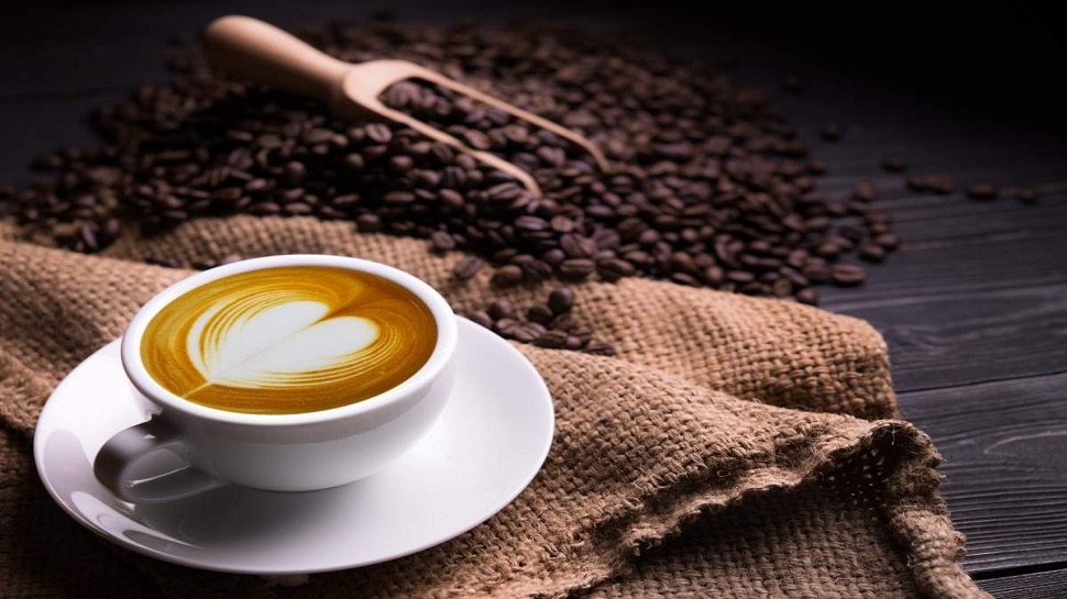 Coffee For Health : तुम्हालाही कॉफी प्यायला आवडते का? मग वाचा फायदे आणि तोटे