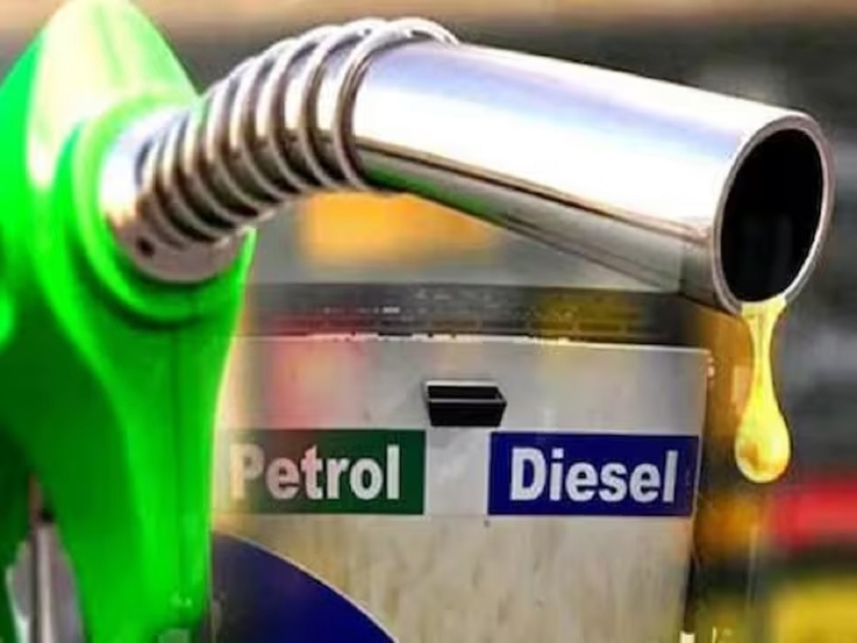 Petrol Rate Today : खुशखबर! सर्वसामान्यांना मोठा दिलासा; पेट्रोल-डिझेलच्या किंमती कमी होणार   title=