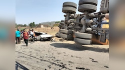 लग्नाच्या वऱ्हाडावरच उलटला ट्रक! दोन चिमुकल्यांसह 7 जणांचा चिरडून मृत्यू