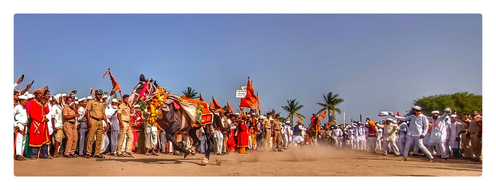 Ashadhi Ekadashi 2023 Sant Tukaram Maharaj Palkhi First Ringan