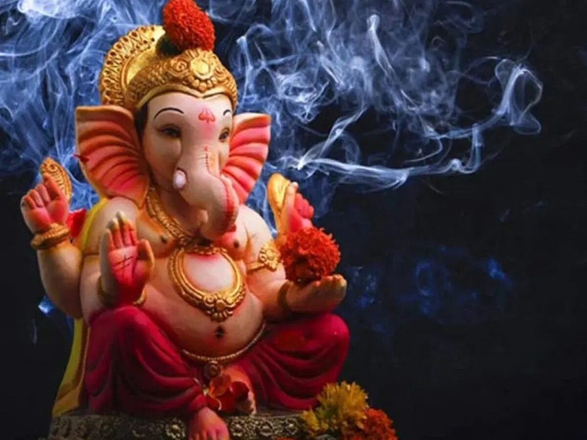 Vinayak Chaturthi 2023 : 22 की 23 जून कधी आहे आषाढ विनायक चतुर्थी? जाणून घ्या तिथी, शुभ मुहूर्त title=