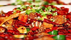 'या' देशात खाल्ले जातात सर्वात तिखट पदार्थ, भारत कोणत्या क्रमांकावर? 
