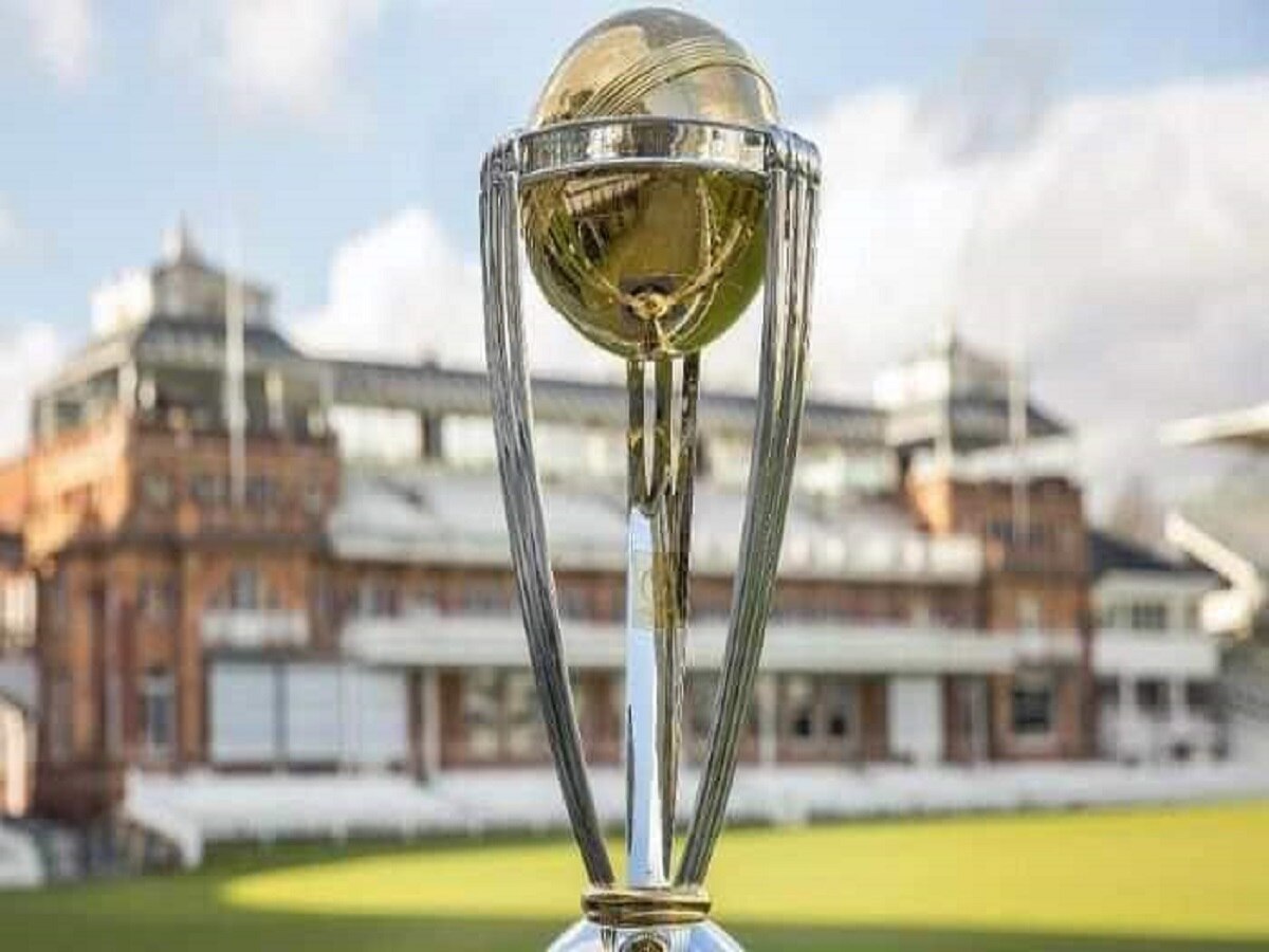 World Cup मधून 'हे' ३ संघ एकाच झटक्यात बाहेर! भारताच्या शेजारी देशाचाही समावेश title=