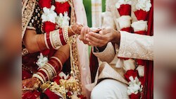 लग्नानंतर वधूने संबंध ठेवण्यास दिला नकार, जबरदस्तीने स्पर्श केल्यानंतर नवऱ्याला बसला धक्का