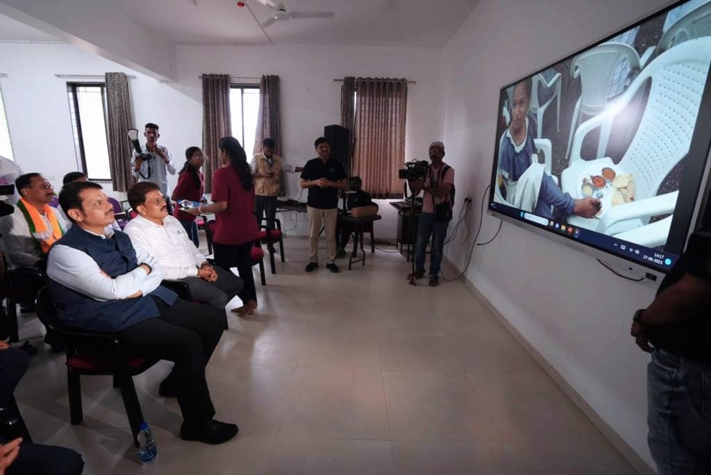 Devendra Fadnavis Jalgaon Visit